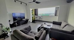 Blk 330 Bukit Batok Street 33 (Bukit Batok), HDB Executive #558405201